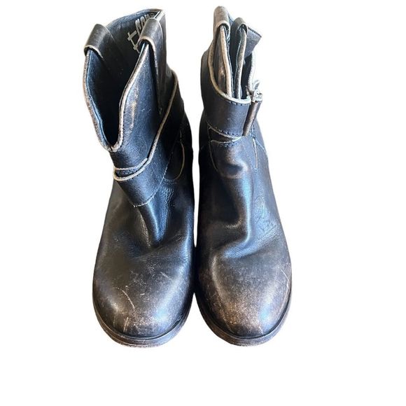 Corral Brown Ankle Bootie Distressed Size 8m - Picture 2 of 4